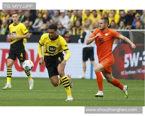 德甲精彩对决多特蒙德与曼联战成平局补时进球点燃全场激情